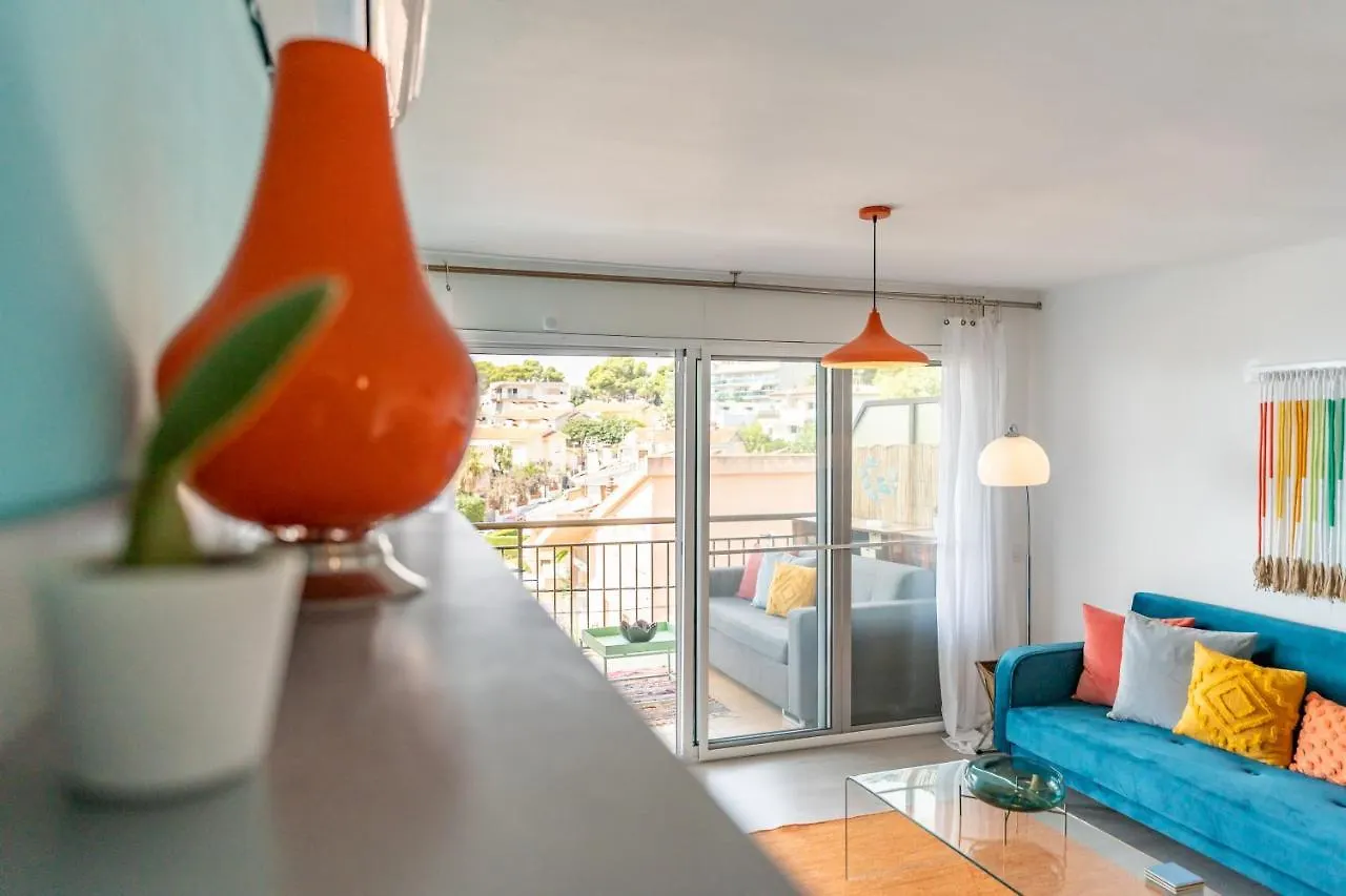 Beach Front Retro Hideaway In Salou Spain